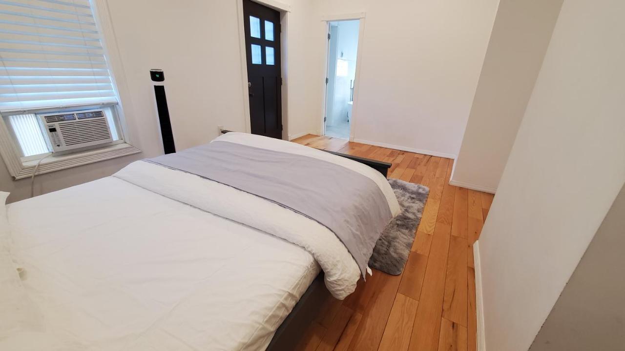 Gorgeous Victorian House!! Entire Suite In Sam'S Home New York Esterno foto